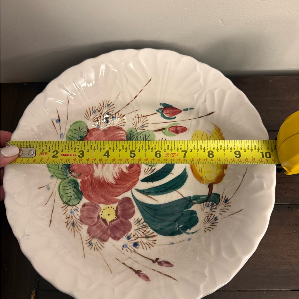 Hand-Painted Floral Ceramic Bowl (Vintage Style) - Picture 5 of 5